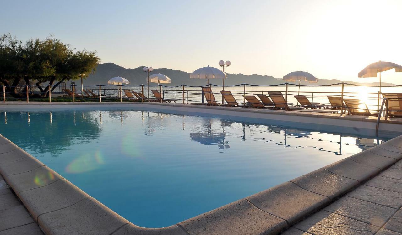 Hotel Tettola Saint-Florent  Luaran gambar